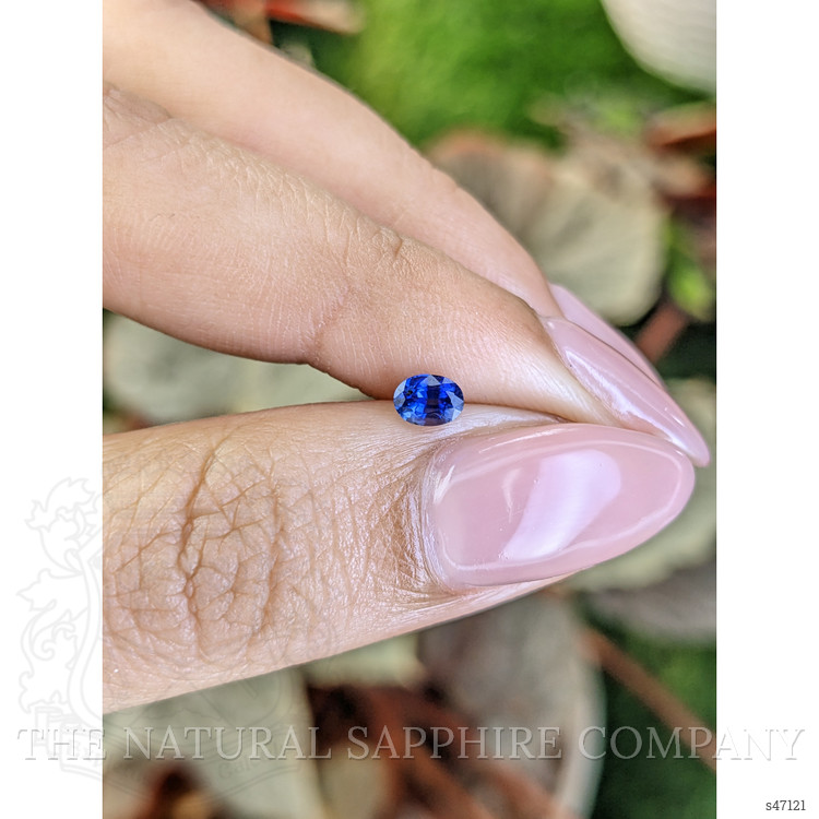 0.39 Ct. Blue Sapphire from Ceylon (Sri Lanka)