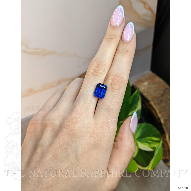 8.47 Ct. Blue Sapphire from Ceylon (Sri Lanka)