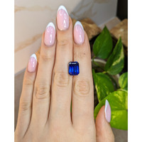 8.47 Ct. Blue Sapphire from Ceylon (Sri Lanka) Life Style