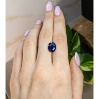 7.32 Ct. Blue Sapphire from Madagascar Life Style
