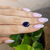 7.32 Ct. Blue Sapphire from Madagascar Life Style