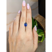 5.02 Ct. Blue Sapphire from Ceylon (Sri Lanka) Life Style