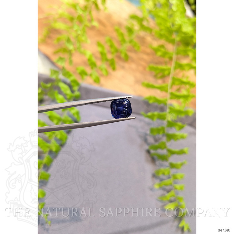 4.65 Ct. Blue Cabochon Sapphire from Ceylon (Sri Lanka)