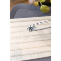 3.90 Ct. White Sapphire from Ceylon (Sri Lanka) Life Style