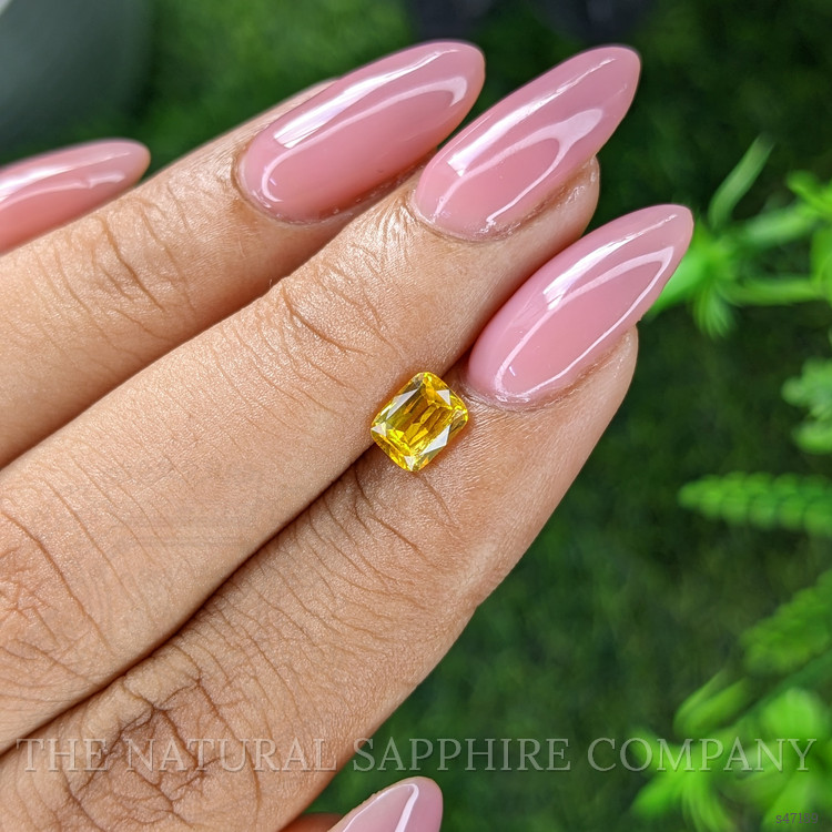 1.03 Ct. Yellow Sapphire from Ceylon (Sri Lanka)