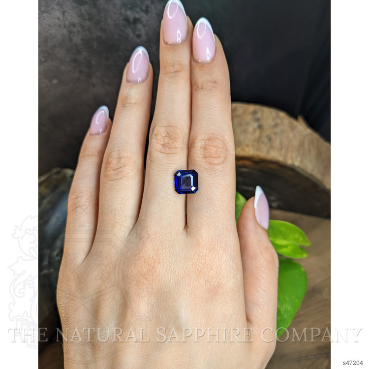 5.04 Ct. Blue Sapphire from Ceylon (Sri Lanka)