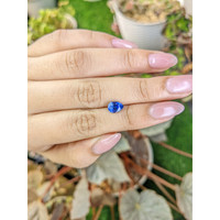 1.43 Ct. Blue Sapphire from Ceylon (Sri Lanka) Life Style