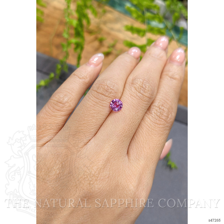 1.09 Ct. Pink Sapphire from Ceylon (Sri Lanka)