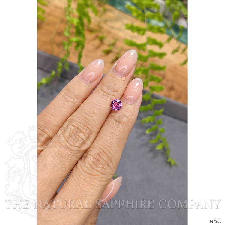 1.09 Ct. Pink Sapphire from Ceylon (Sri Lanka)