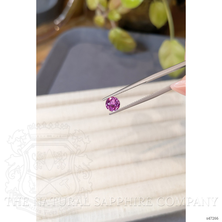 1.17 Ct. Pink Sapphire from Ceylon (Sri Lanka)