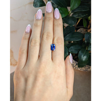 2.88 Ct. Blue Sapphire from Ceylon (Sri Lanka) Life Style