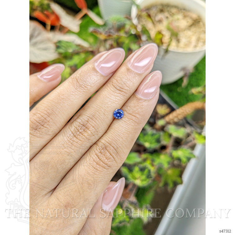 0.46 Ct. Blue Sapphire from Ceylon (Sri Lanka)