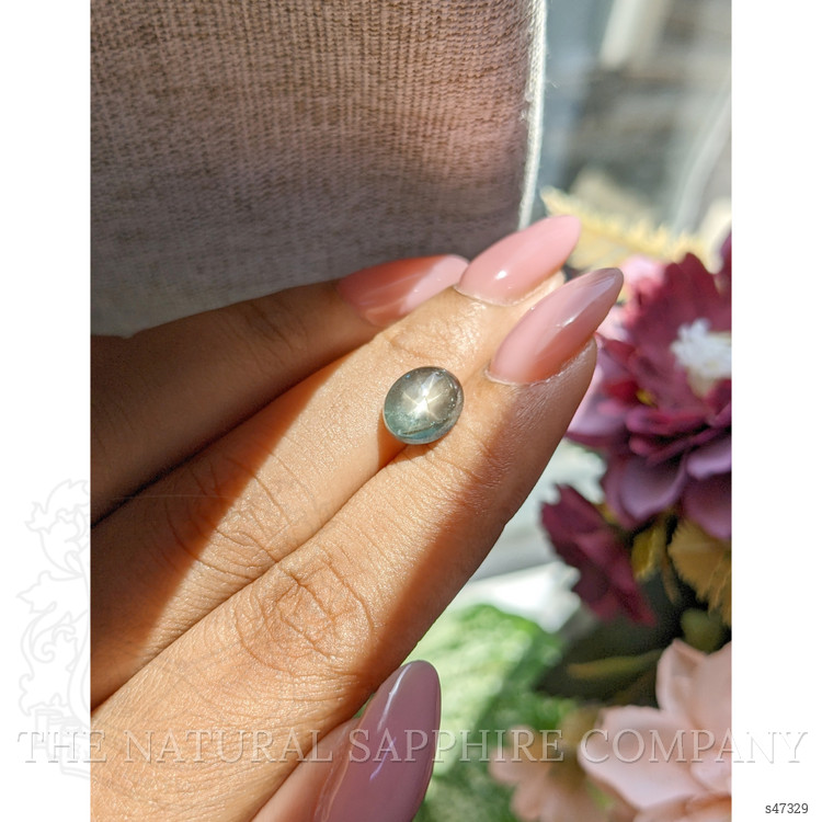4.06 Ct. Green Star Sapphire from Ceylon (Sri Lanka)