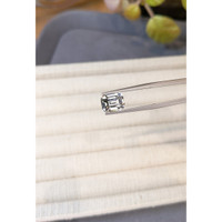 3.99 Ct. White Sapphire from Ceylon (Sri Lanka) Life Style