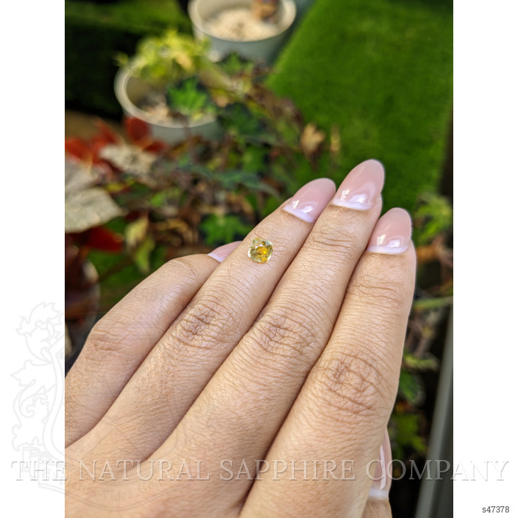 1.10 Ct. Yellow Sapphire from Ceylon (Sri Lanka)