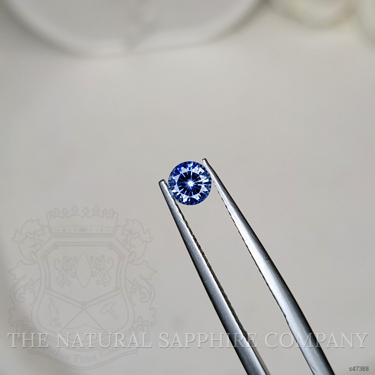 0.43 Ct. Blue Sapphire from Ceylon (Sri Lanka)