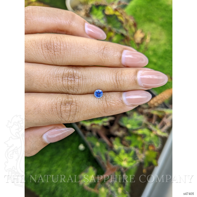 0.45 Ct. Blue Sapphire from Ceylon (Sri Lanka)