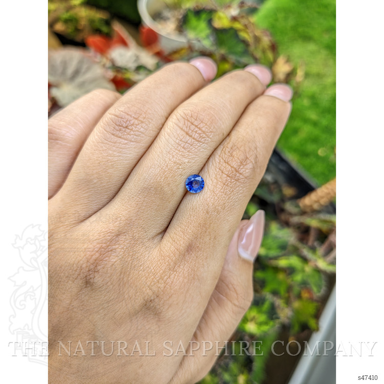 0.55 Ct. Blue Sapphire from Ceylon (Sri Lanka)