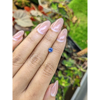 0.52 Ct. Blue Sapphire from Ceylon (Sri Lanka) Life Style