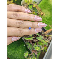 0.42 Ct. Blue Sapphire from Ceylon (Sri Lanka) Life Style