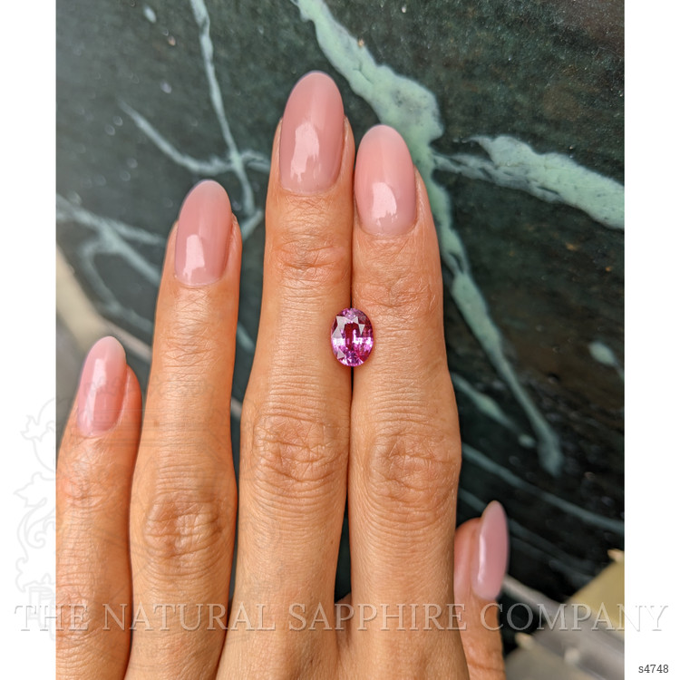 1.92 Ct. Pink Sapphire from Ceylon (Sri Lanka)