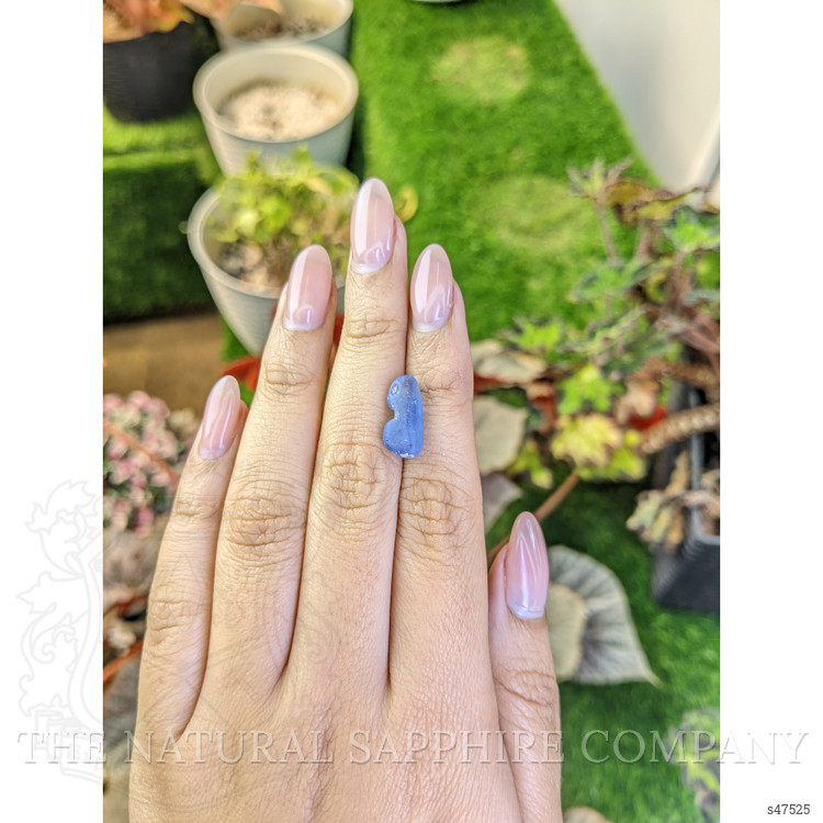 7.01 Ct. Blue Sapphire from Ceylon (Sri Lanka)