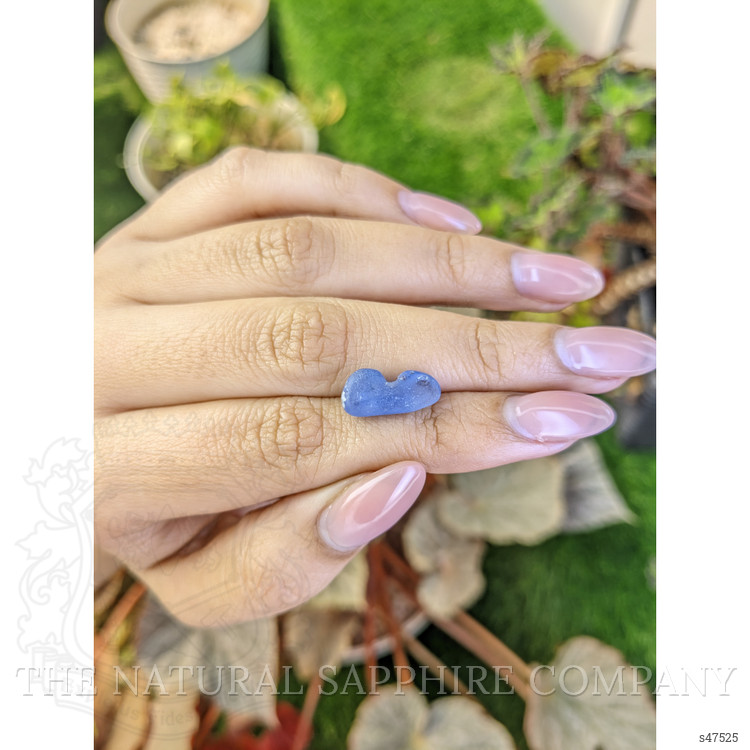 7.01 Ct. Blue Sapphire from Ceylon (Sri Lanka)