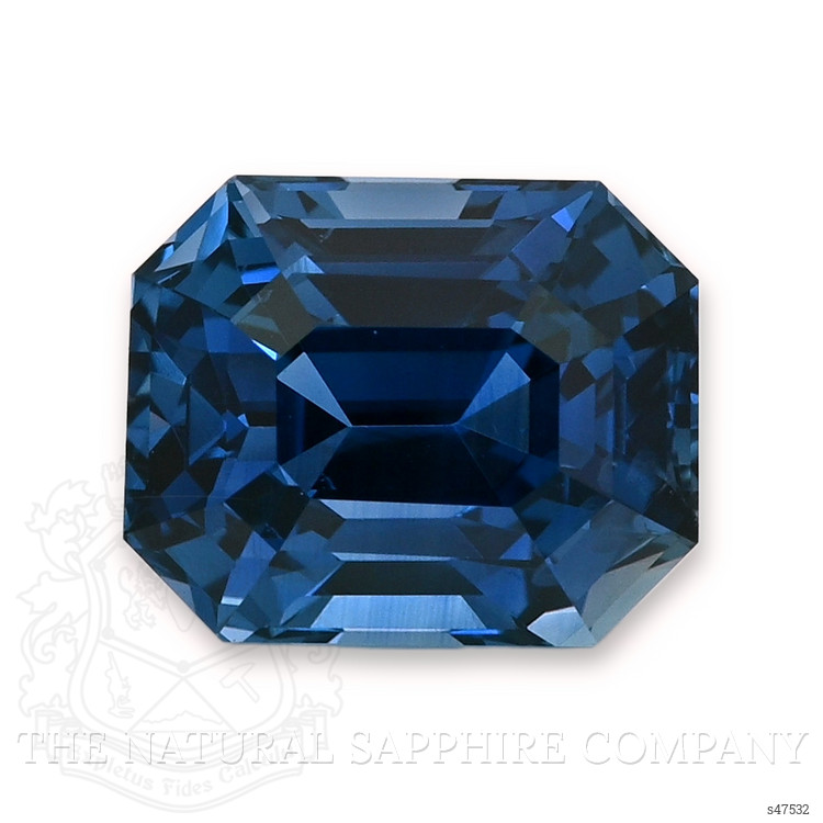 7.99 Ct. Greenish Blue Sapphire from Ceylon (Sri Lanka)