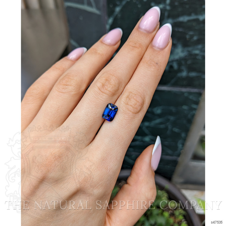 3.52 Ct. Blue Sapphire from Ceylon (Sri Lanka)