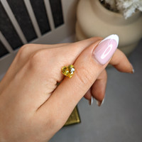 3.73 Ct. Yellow Sapphire from Ceylon (Sri Lanka) Life Style
