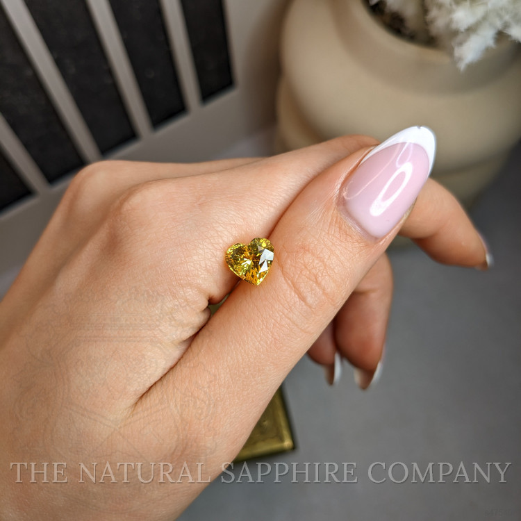3.73 Ct. Yellow Sapphire from Ceylon (Sri Lanka)