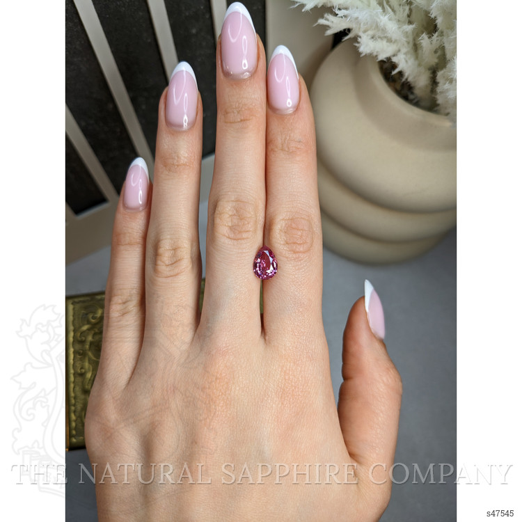 2.64 Ct. Pink Sapphire from Ceylon (Sri Lanka)