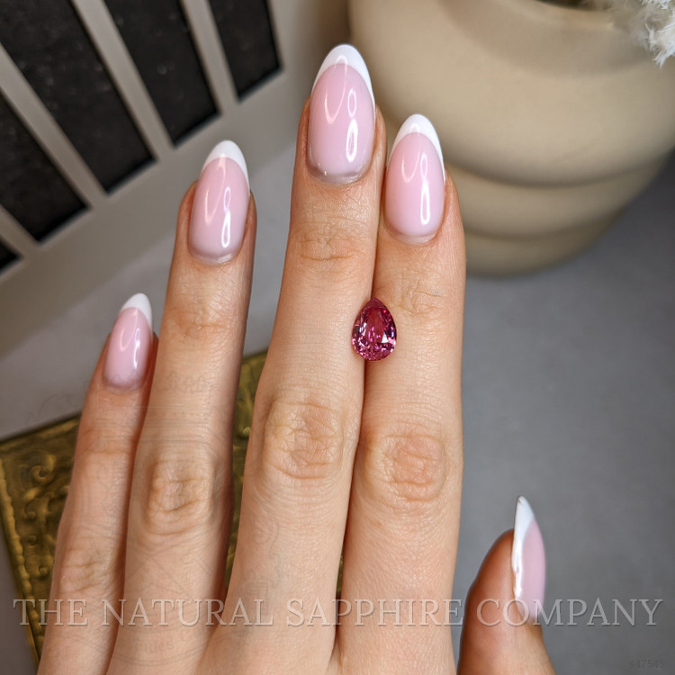 2.64 Ct. Pink Sapphire from Ceylon (Sri Lanka)