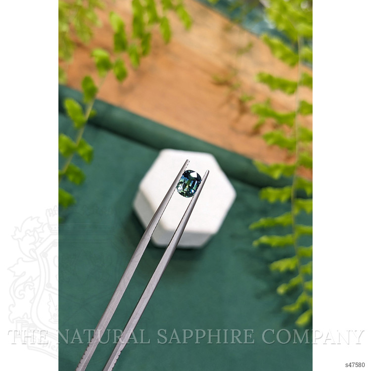 1.05 Ct. Bi Color / Parti Sapphire from Madagascar