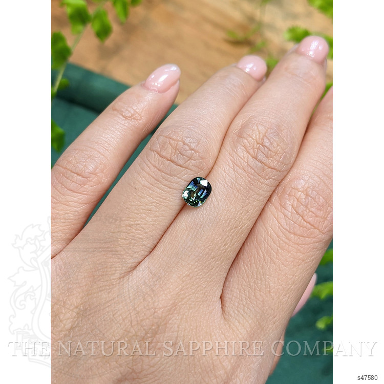 1.05 Ct. Bi Color / Parti Sapphire from Madagascar
