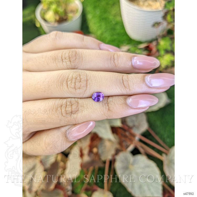 1.03 Ct. Pinkish Purple Sapphire from Ceylon (Sri Lanka)