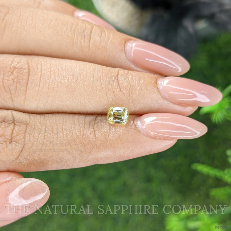 1.05 Ct. Yellowish Green Sapphire from Madagascar