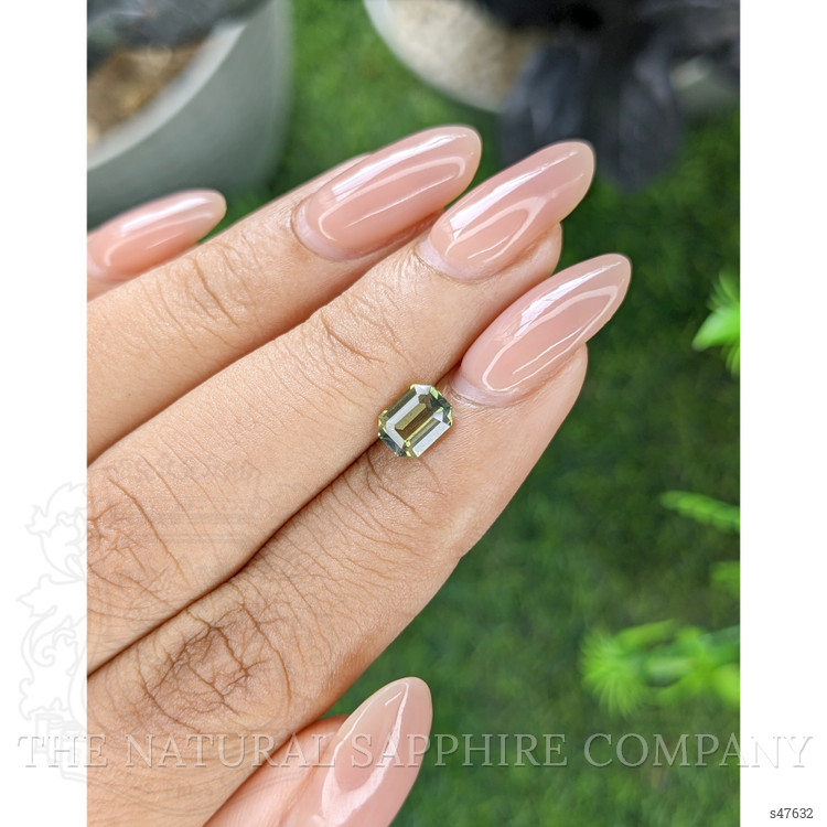 1.09 Ct. Yellowish Green Sapphire from Tanzania