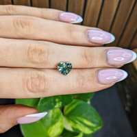 3.01 Ct. Bi Color / Parti Sapphire from Madagascar Life Style