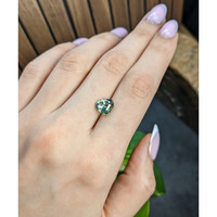 3.01 Ct. Bi Color / Parti Sapphire from Madagascar Life Style