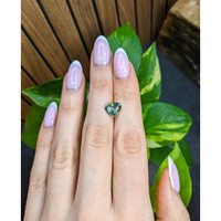 3.01 Ct. Bi Color / Parti Sapphire from Madagascar Life Style
