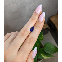 2.16 Ct. Blue Sapphire from Ceylon (Sri Lanka) Life Style