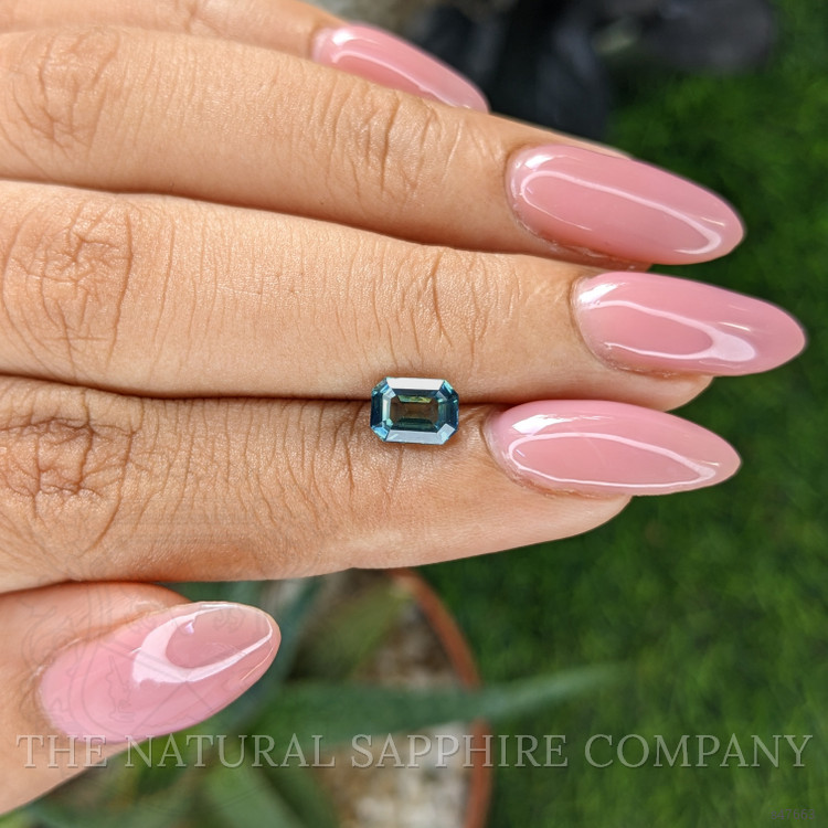 1.17 Ct. Greenish Blue Sapphire from Africa