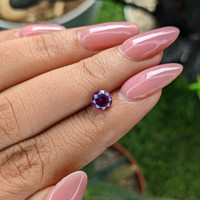 1.02 Ct. Pinkish Purple Sapphire from Tanzania Life Style
