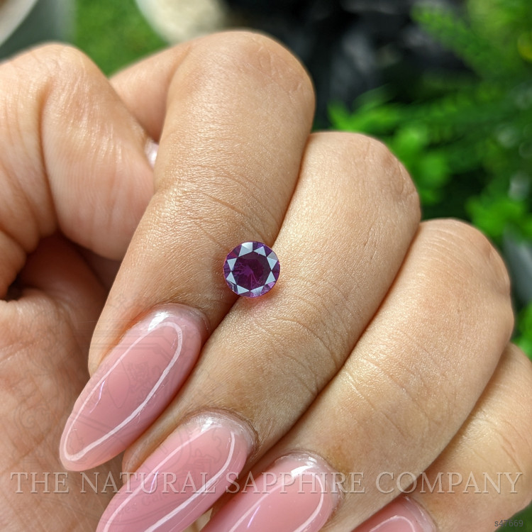 1.02 Ct. Pinkish Purple Sapphire from Tanzania