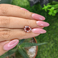3.52 Ct. Padparadscha Sapphire from Madagascar Life Style