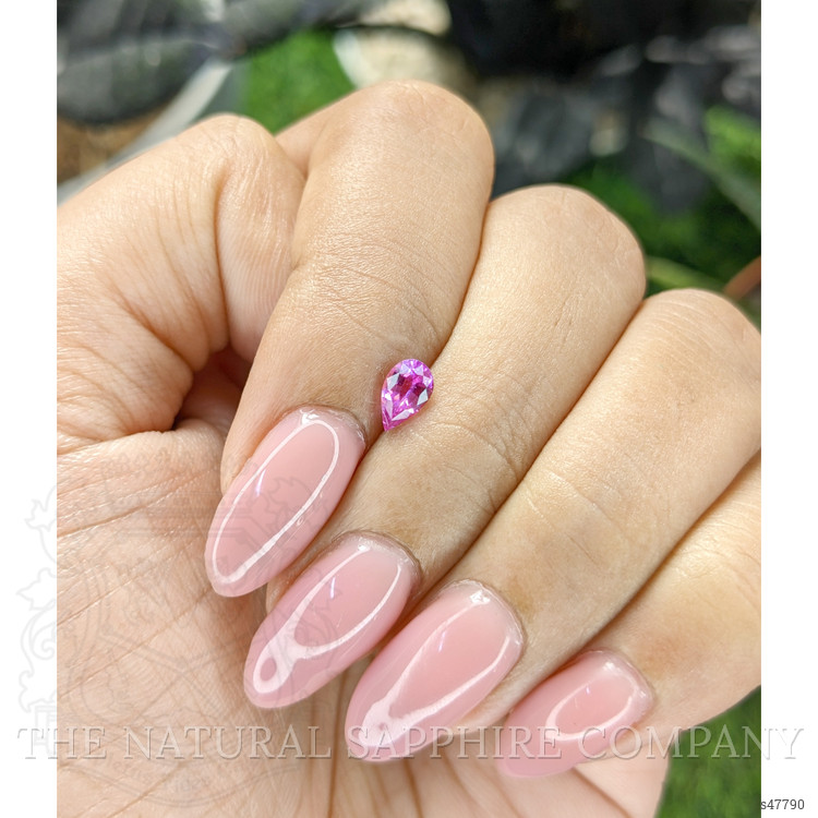 0.50 Ct. Purplish Pink Sapphire from Ceylon (Sri Lanka)