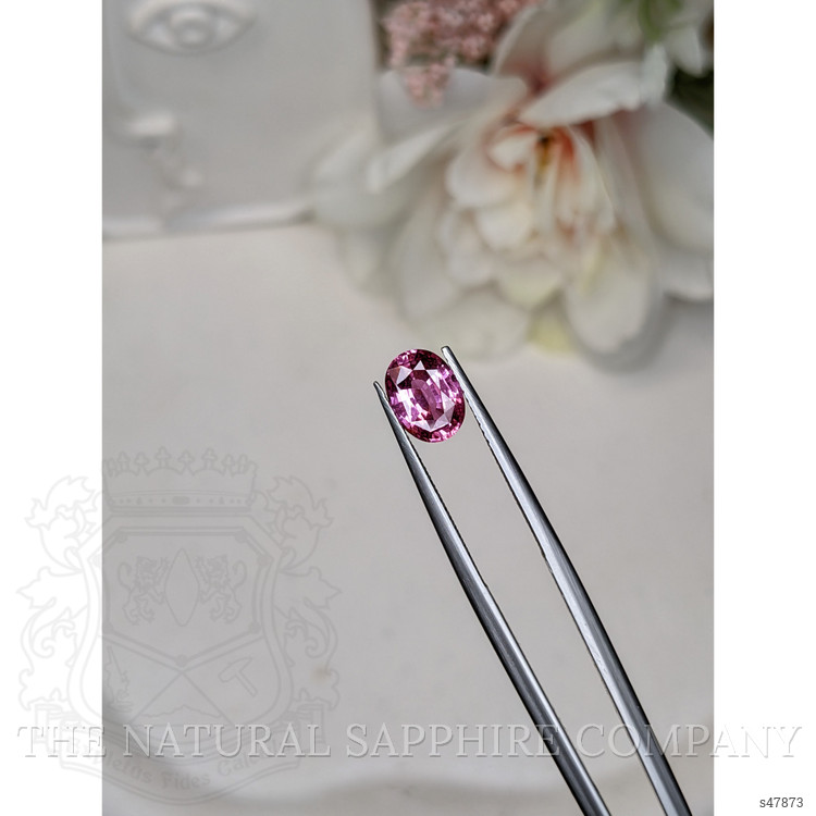 1.63 Ct. Purplish Pink Sapphire from Ceylon (Sri Lanka)