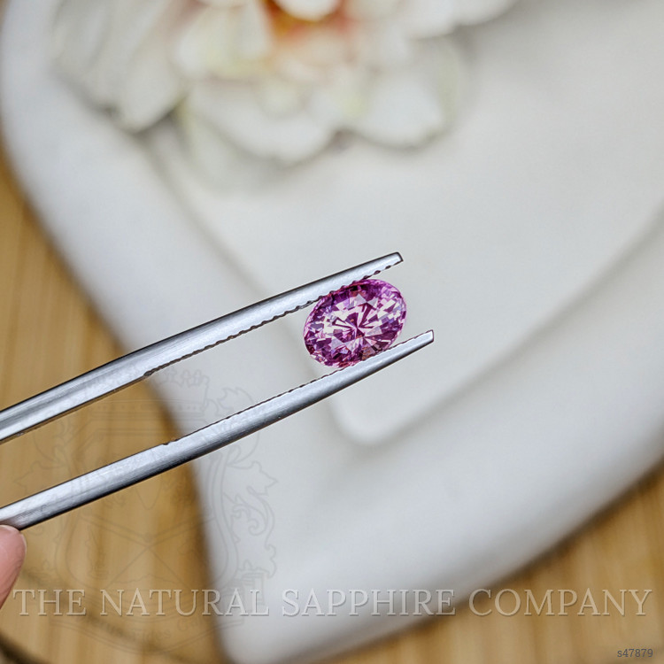 1.57 Ct. Purplish Pink Sapphire from Ceylon (Sri Lanka)