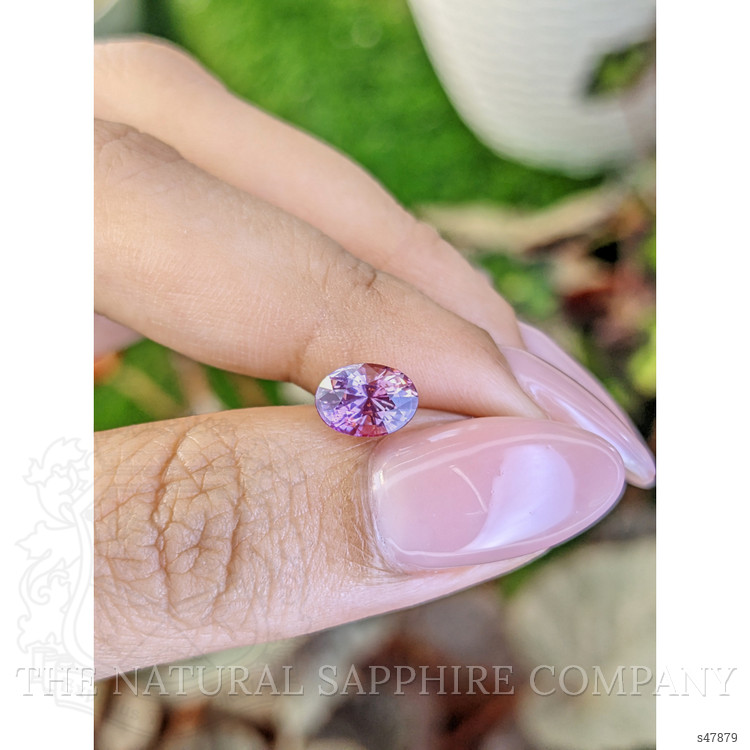 1.57 Ct. Purplish Pink Sapphire from Ceylon (Sri Lanka)